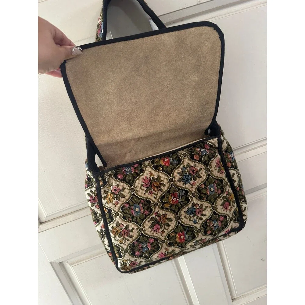 Vintage Floral Needlepoint Embroidered Suede Leather Lining Messenger Bag